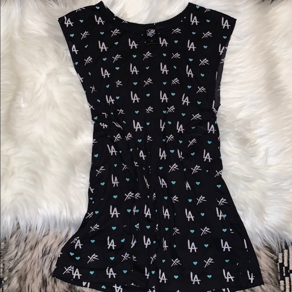 👚⬇️ EUC. Women’s Young&Reckless Muscle Tee-Shirt
